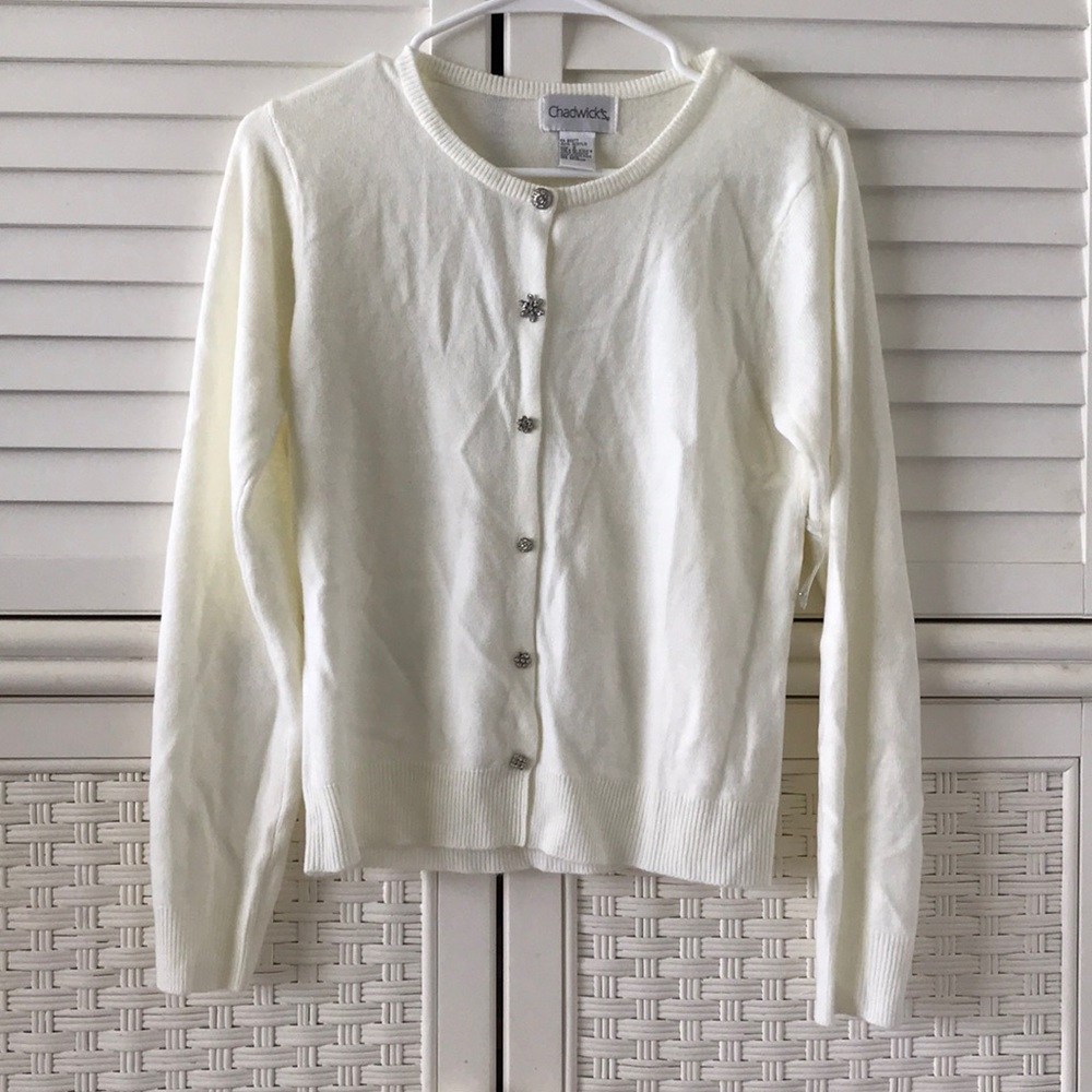 Chadwick’s white cardigan sweater small buttons